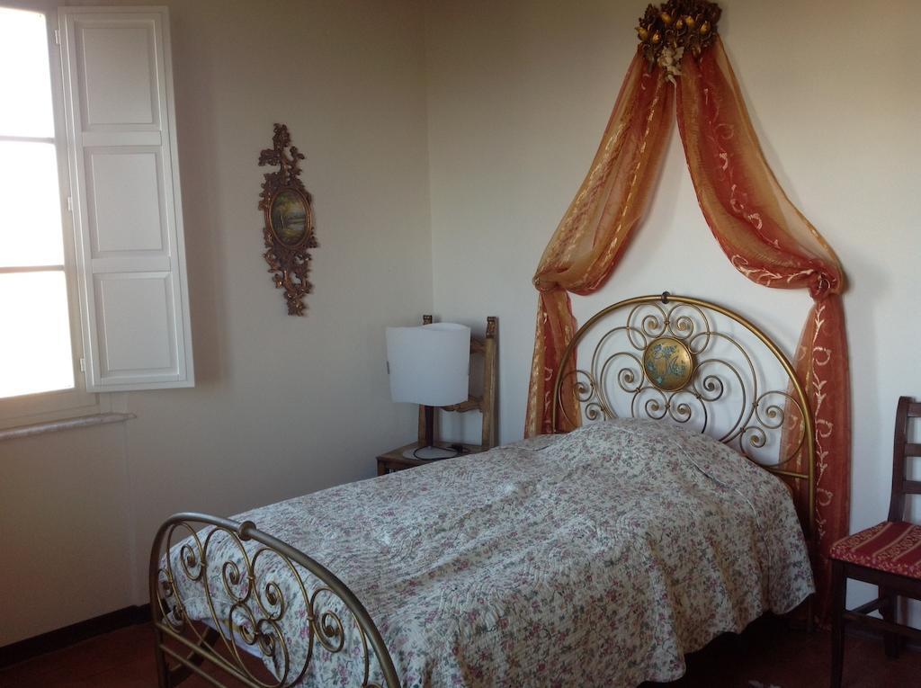 Villa Conti Fauglia Room photo
